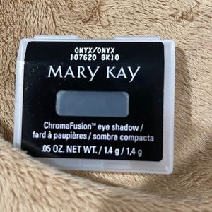 Mary Kay Chromafusion Eye Shadow - Onyx